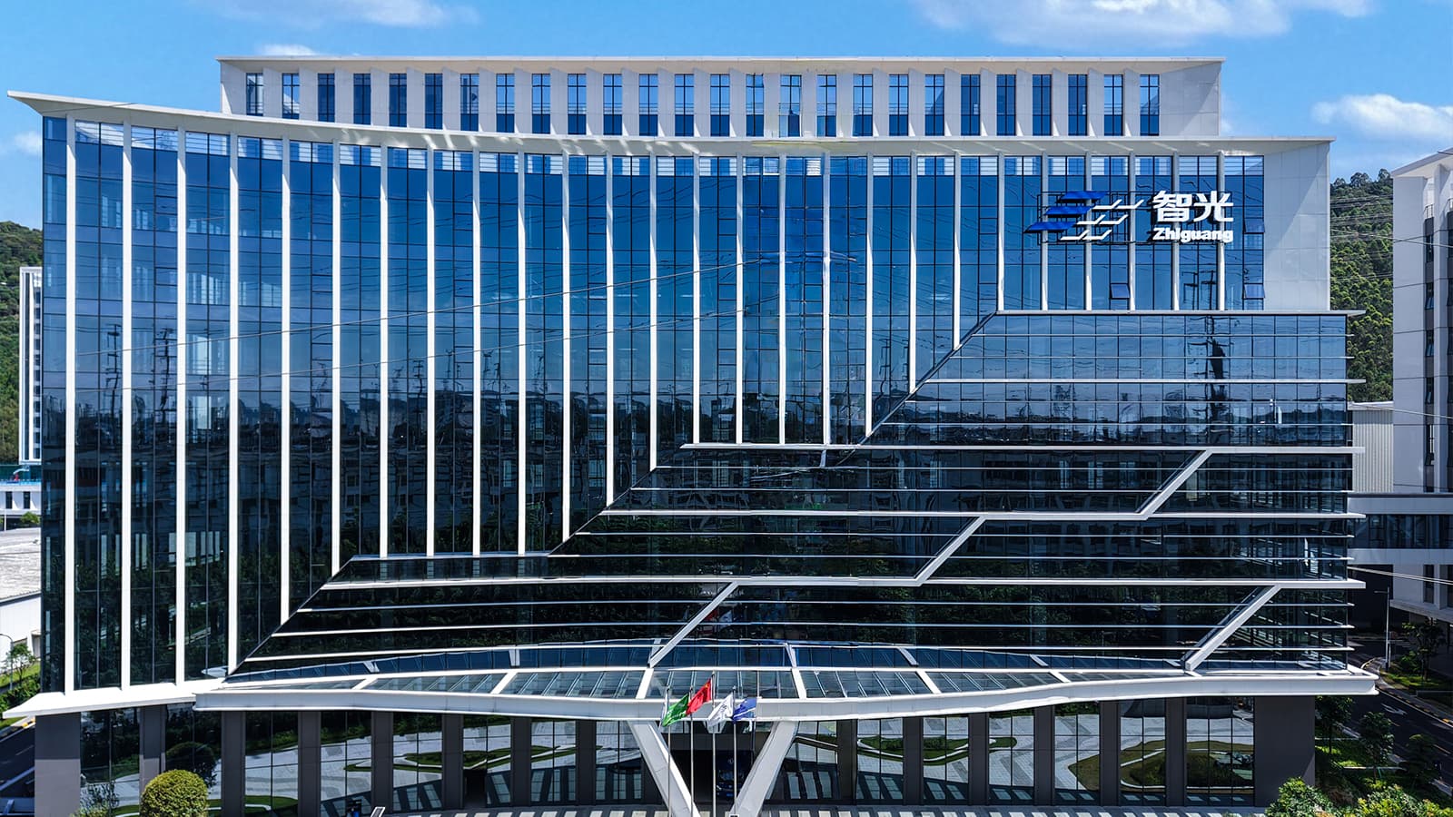 不朽情缘官方网站储能构网型项目多点开花，引领构网型级联高压储能技术